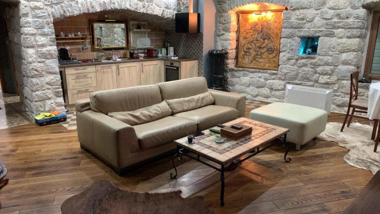 Kazerma Apartment Пераст Экстерьер фото
